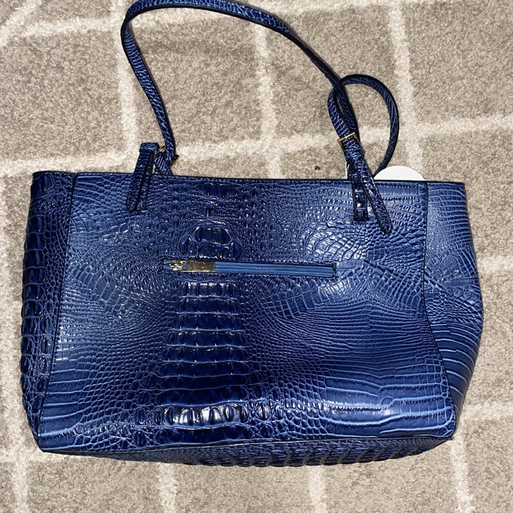 beautiful large handbag - Picture 2 of 3
